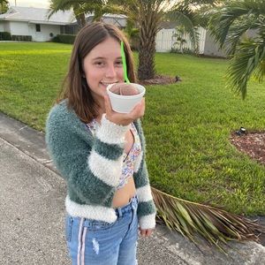 Meet your Posher, Brielle